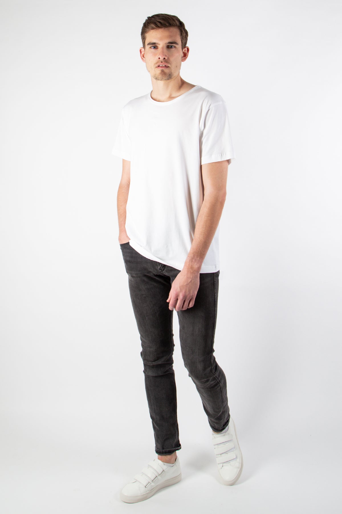 Sujr Tee - white