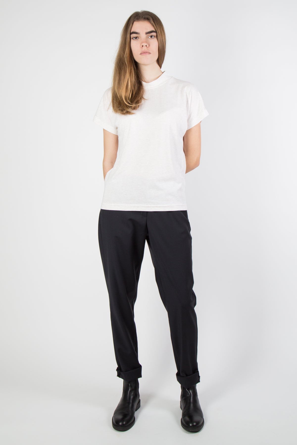 Juna Highneck Tee - offwhite